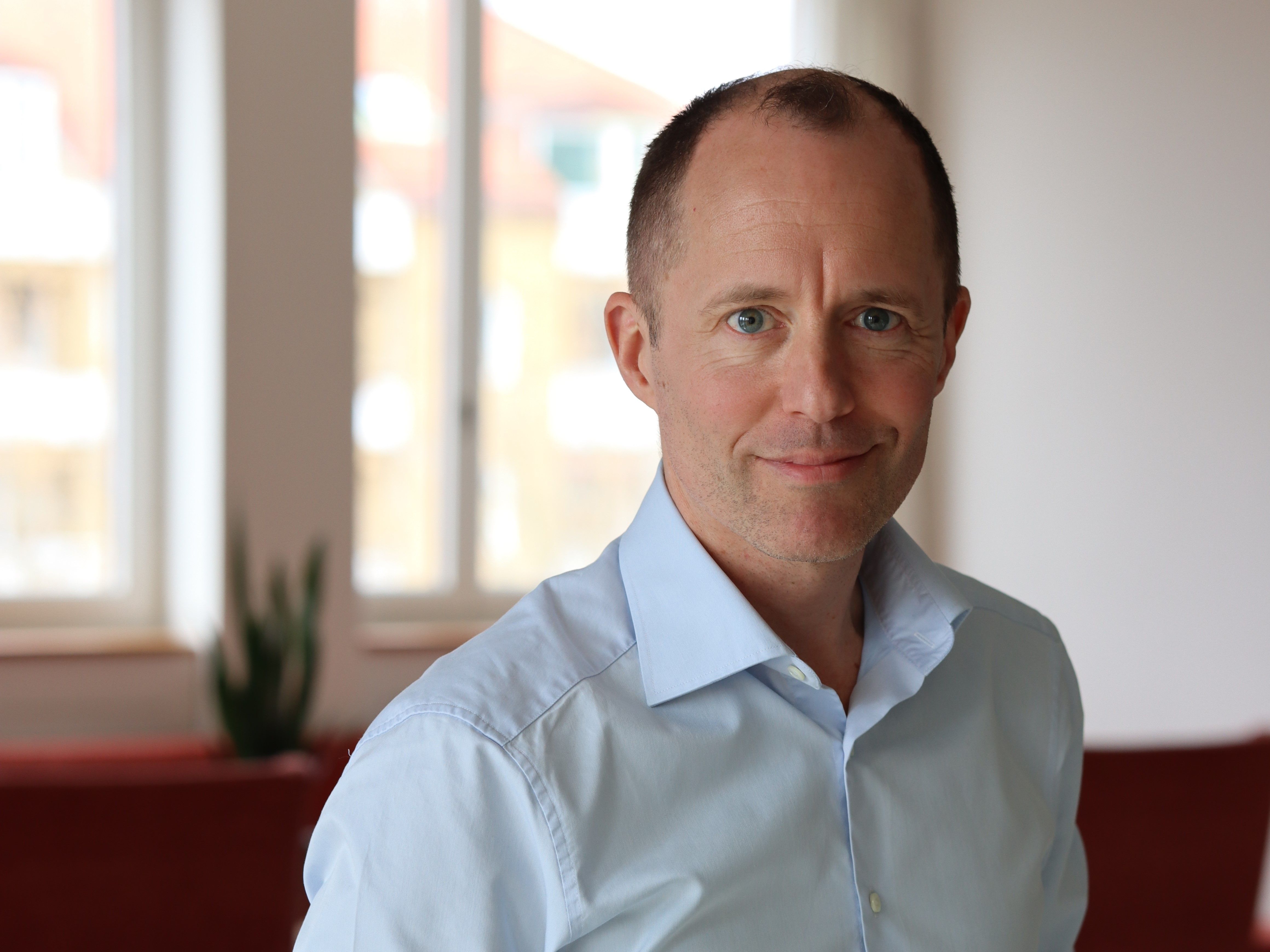 Tomas Bolling Nilsson, man i skjorta.