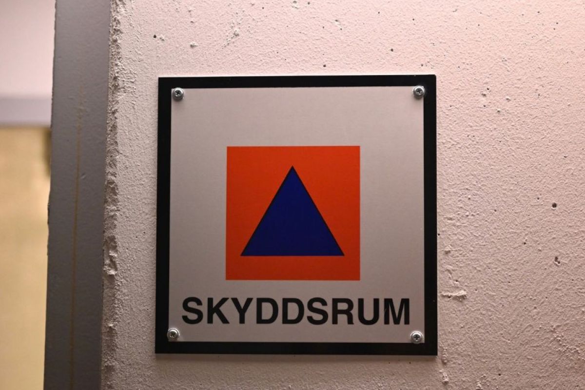 En skyddsrumsskylt.